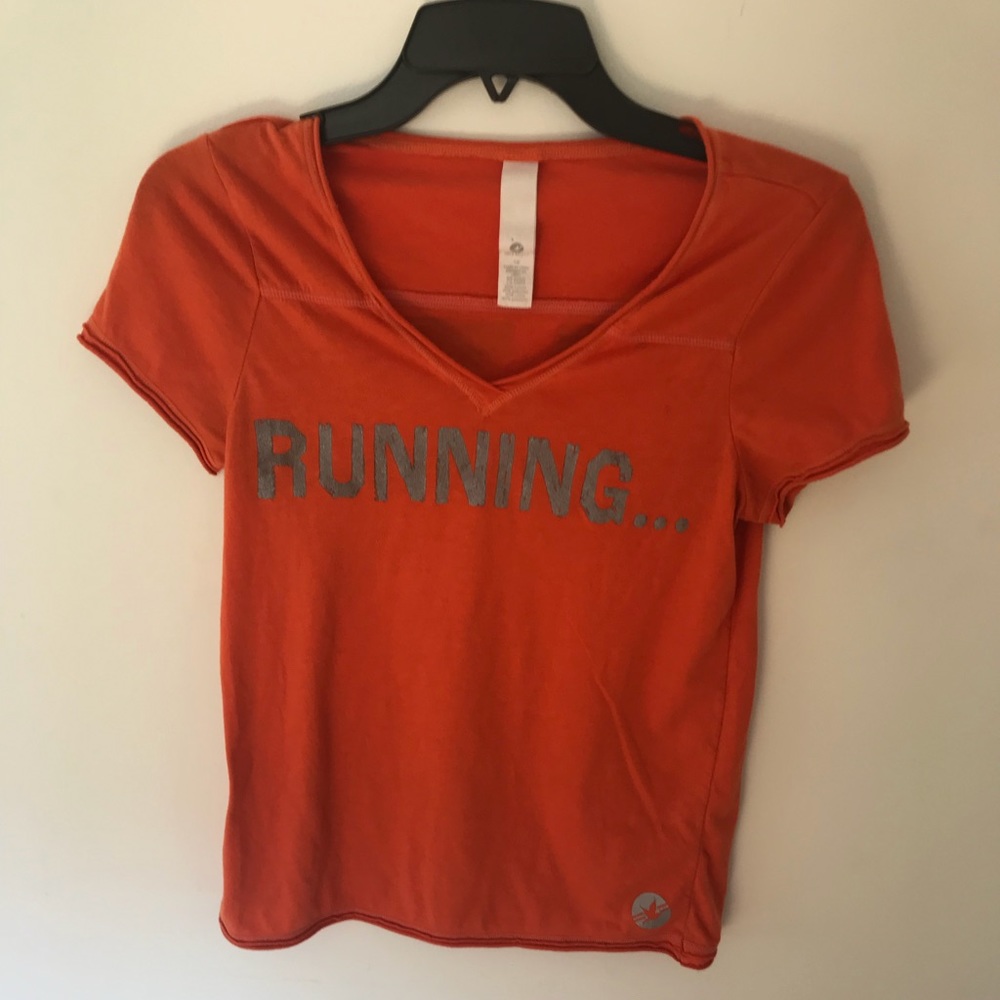 Running late juniors sz small tee cute